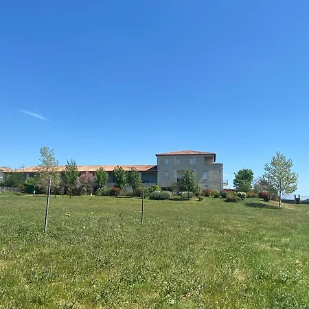 Chateau De Jouarres-1 By Interhome